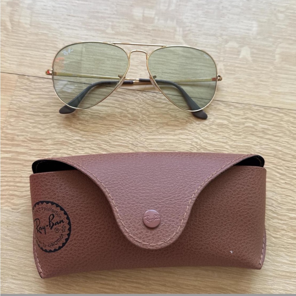 Ray-Ban Brown Sunglasses Accessory